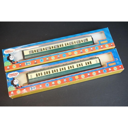 92 - 12 Boxed Hornby Thomas & Friends items of rolling stock to include 2 x R9051 James Composite Coach, ... 