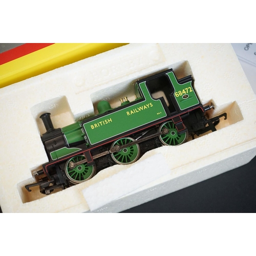 96 - Three boxed Hornby / Triang OO gauge locomotives to include R2509A Class 121 Driving Motor Brake W55... 