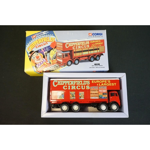 1079 - 17 Boxed Corgi Classics 'Chipperfields Circus' diecast models & figure sets to include 97888 Foden C... 