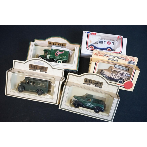 1082 - Around 210 boxed Lledo diecast models to include Days Gone, Canadian Provincial, Tetley etc (4 boxes... 