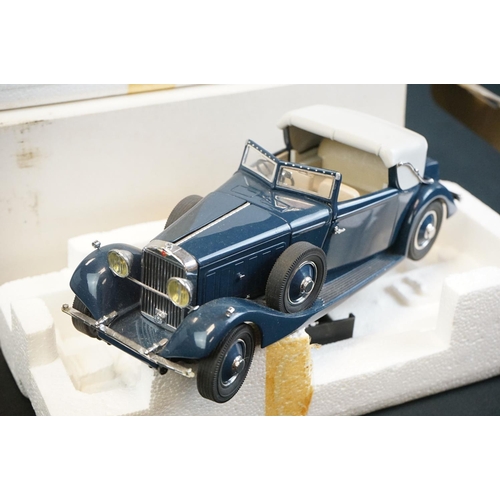 1094 - Five Boxed Franklin Mint diecast models to include The 1934 Hispano-Suiza J12, Jaguar XK 120, The 19... 