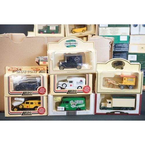 1098 - Around 200 boxed Lledo diecast models to include Days Gone, Canadian Provincial, Fifties and sixties... 