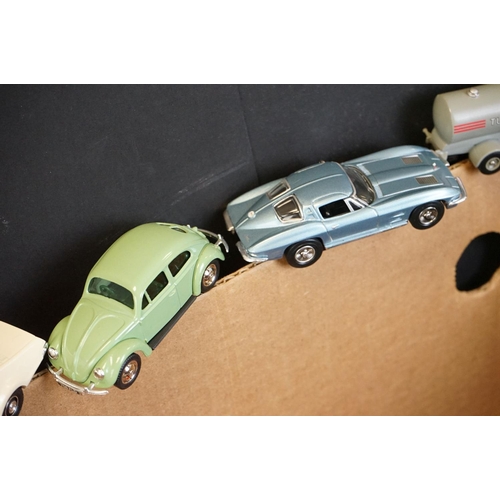 1103 - Large collection of diecast models to include Corgi, EFE, Del Prado and Lledo examples. Diecast appe... 