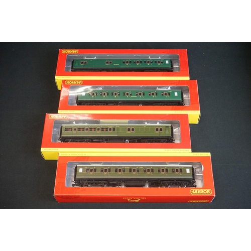 60 - 21 Boxed Hornby OO gauge items of rolling stock to include R4297E, R4300C, R4298B, R4300D, R4301C et... 