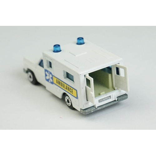 1325 - 12 Boxed Matchbox 75 Series Superfast diecast models to include 71 Cattle Truck, 33 Police Motor-Cyc... 