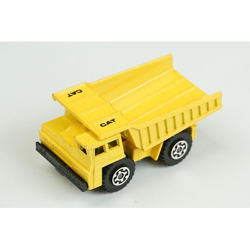 1326 - 12 Boxed Matchbox 75 Series Superfast diecast models to include 69 Security Truck, 71 Cattle Truck, ... 