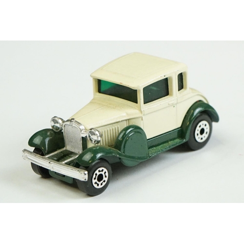 1332 - Seven boxed diecast models to include 2 x Corgi (211S Studebaker Golden Hawk (diecast gd-vg, box gd)... 