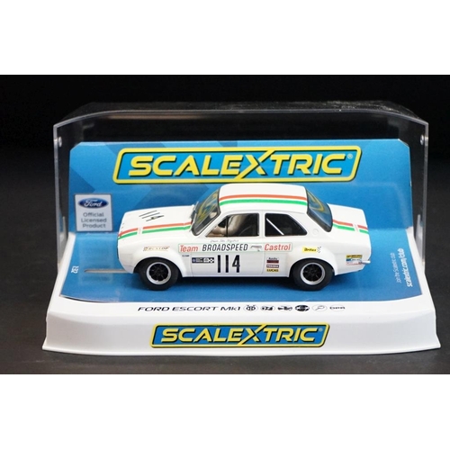 286 - Seven cased Scalextric slot cars to include C4182 Ford Mustang GT4, C4036 Aston Martin Vantage GT3, ... 