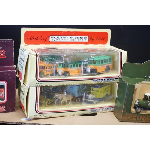 1196 - Over 65 Boxed Lledo diecast models to include Hamley's & Harrods Souvenirs of London, Rolls Royce co... 