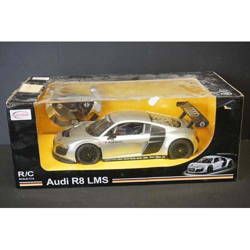 1199 - Two radio control R/C vehicles to include Rastar 1/14 Audi R8 LMS and Sherword 'Maxim' Radio Control... 