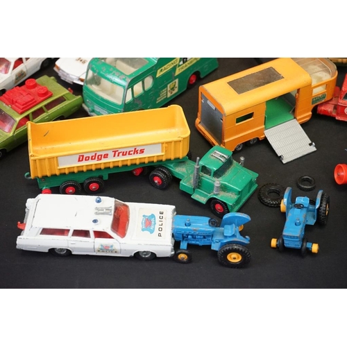 1250 - 30 Mid 20th C onwards play worn Matchbox diecast models, to include King Size, Super Kings, Speed Ki... 