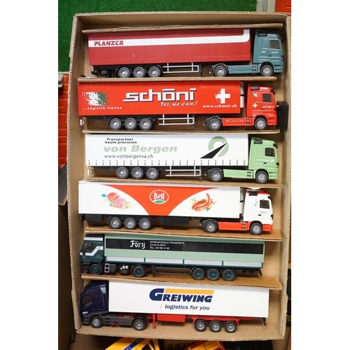 1250A - Over 100 diecast models, featuring a small quantity of mid 20th C examples, includes Matchbox, Dinky... 