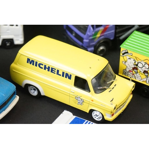 1251A - Around 100 diecast models to include Corgi, Siku, Matchbox & Lledo examples, featuring Corgi Whizzwh... 