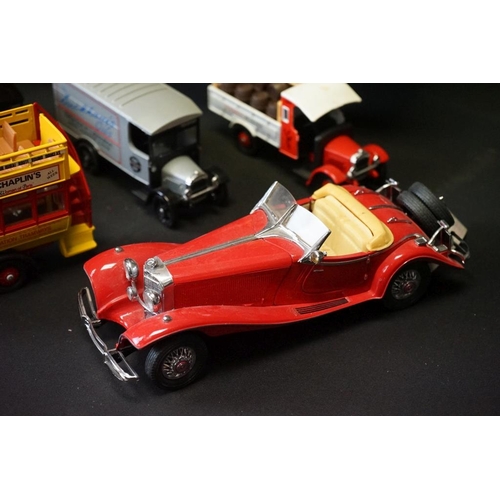 1252 - Around 50 diecast models to include Corgi, Franklin Mint Precision Models, Britains, Gearbox, Cresce... 