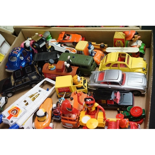 1259 - Large collection of 19060s onwards diecast & plastic models many TV related examples featuring Corgi... 