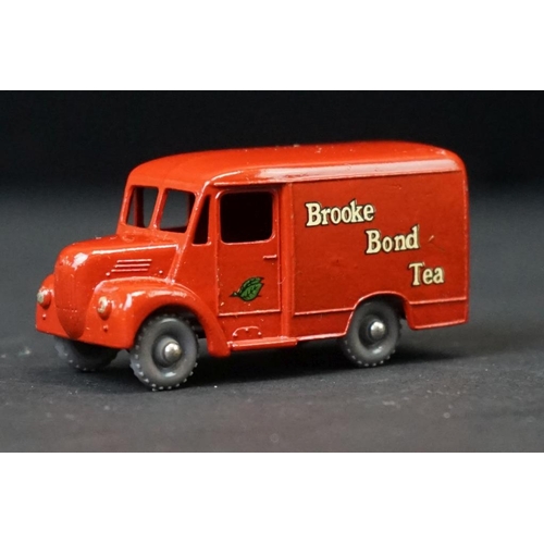 1280 - 10 Boxed Matchbox Lesney 75 Series diecast models to include 42 Evening News, 47 Brooke Bond Tea, 25... 