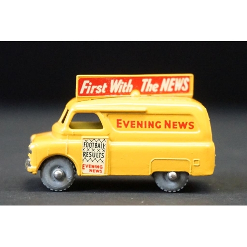 1280 - 10 Boxed Matchbox Lesney 75 Series diecast models to include 42 Evening News, 47 Brooke Bond Tea, 25... 