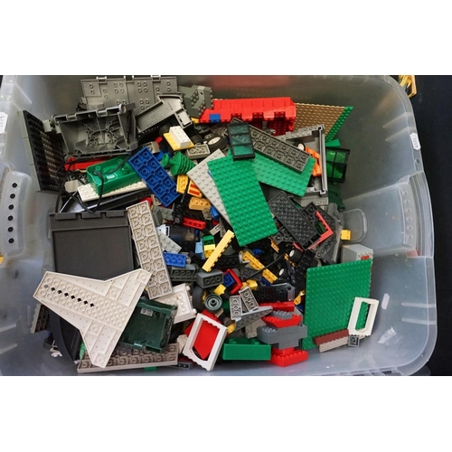 217 - Lego - Quantity of Lego bricks and accessories including base plates, soner sound box etc