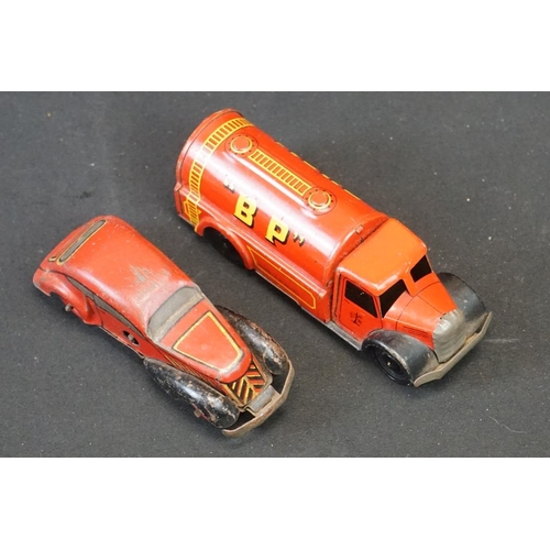 1254 - 10 Early - mid 20th C play worn tin plate models to include Wells o London Transport Bus, Mettoy car... 