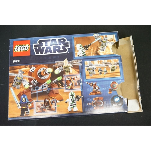 186 - Lego - Five boxed Star Wars Lego sets to include 9495 Gold Leader's Y-Wing Starfighters (part built,... 