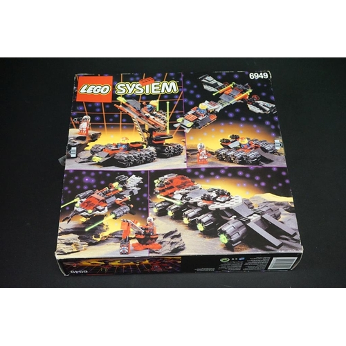 190 - Lego - Two boxed Lego Space 'Spyrius' sets to include 6939 Saucer Centurion and 6949 Robo-Guardian (... 