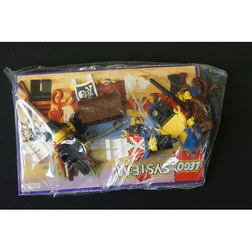 199 - Lego - A boxed Lego Pirates 1788 Treasure Chest set (contents bagged & unchecked for completeness, b... 