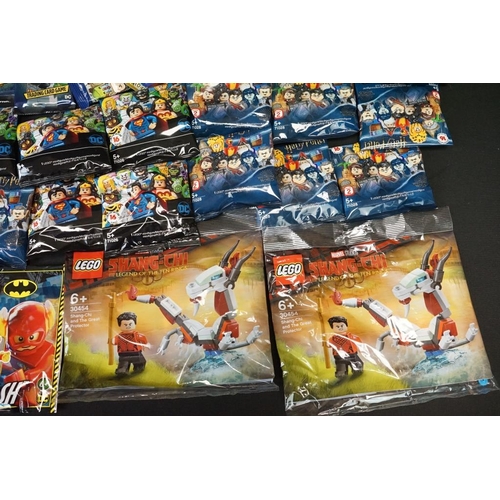 202 - Lego - Quantity of superhero Lego to include opened minifigures, boxed Ninjago Movie 70606 set, boxe... 