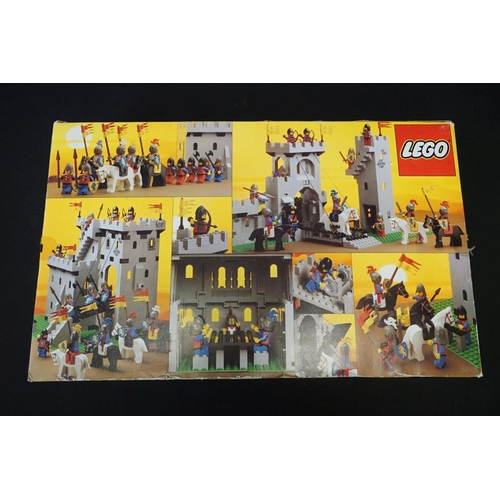 204 - Lego - A boxed Legoland King's Castle set, with mini figures (appearing complete but unchecked, box ... 