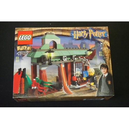 205 - Lego - Seven boxed Lego Harry Potter sets to include 4726 Quidditch Practice, 4719 Quality Quidditch... 