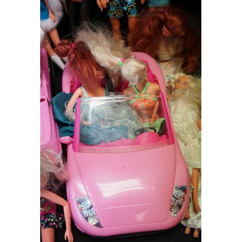 402 - Collection of Mattel Barbie dolls circa 1980s onwards plus various clothing and 3 x cars (all varian... 