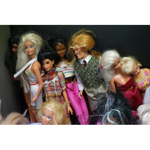 402 - Collection of Mattel Barbie dolls circa 1980s onwards plus various clothing and 3 x cars (all varian... 