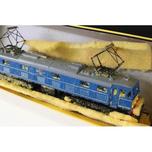 135 - Four boxed Triang OO gauge locomotives to include R388 EM2 Electric Locomotive Kit Blue LiveryR55 BB... 