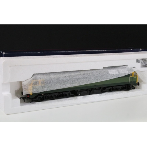 136 - Three boxed OO gauge locomotives to include 2 x Bachmann (32111A 08 Diesel Shunter 08375 BR Blue hin... 