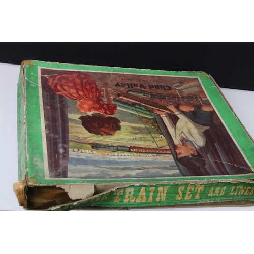 140 - Two early-mid 20th C boxed tin plate train sets to include Brimtoy Clockwork Train No 37/0 Colour GN... 