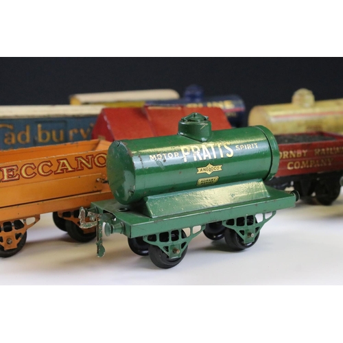 143 - 12 Hornby O gauge play worn items of rolling stock to include Cadbury's Chocolates, Fyffes Bananas, ... 