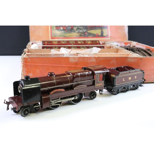 144 - Boxed Hornby O gauge Royal Scot train set containing Royal Scot 4-4-2 locomotive with tender, 2 x co... 