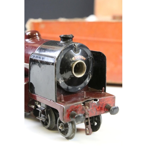 144 - Boxed Hornby O gauge Royal Scot train set containing Royal Scot 4-4-2 locomotive with tender, 2 x co... 