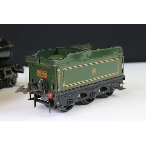 147 - Boxed Hornby O gauge Clockwork Loco No 1, LMS 0-4-0 in maroon, with key, some paint loss, fair box w... 