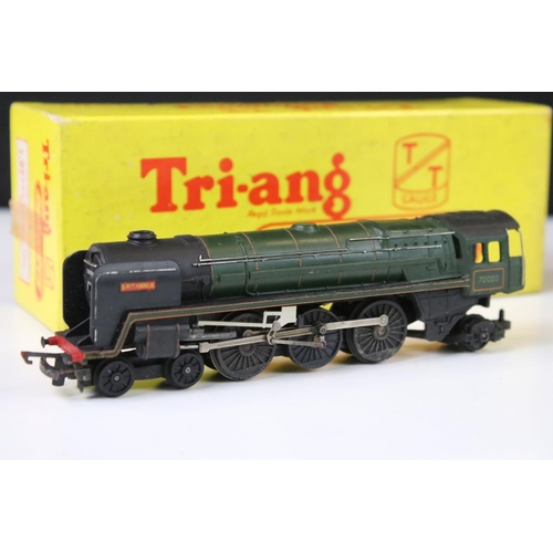 157 - Three boxed Triang TT gauge locomotives to include T190 Diesel Power Car, T95 0-6-0 Diesel Shunter g... 