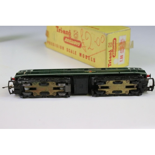 158 - Three boxed Triang TT gauge locomotives to include T96 AIA AIA Diesel Electric Loco green livery, T9... 