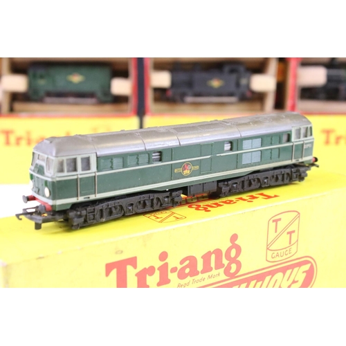 159 - Four boxed Triang TT gauge locomotives to include T91 4-6-0 Windsor Castle, T96 AIA AIA Diesel Elect... 