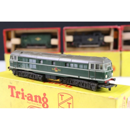 159 - Four boxed Triang TT gauge locomotives to include T91 4-6-0 Windsor Castle, T96 AIA AIA Diesel Elect... 