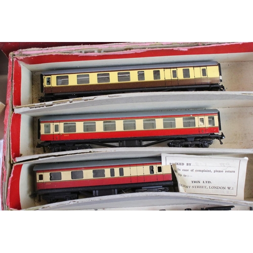 161 - Quantity of TTR model railway to include boxed 1/515 BR Tank loco goods locomotive, boxed 3006 Many ... 