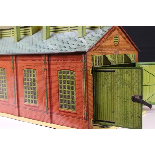 166 - Boxed Hornby O gauge No 2 Engine Shed, appears complete, showing age wear but in a good play worn co... 