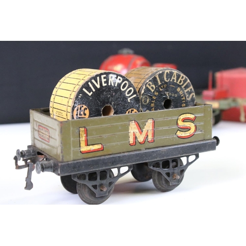 167 - 12 Hornby O gauge play worn  items of rolling stock to include LNER Breakdown Van and Crane, Sir Rob... 