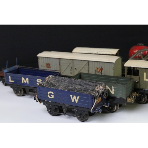 167 - 12 Hornby O gauge play worn  items of rolling stock to include LNER Breakdown Van and Crane, Sir Rob... 