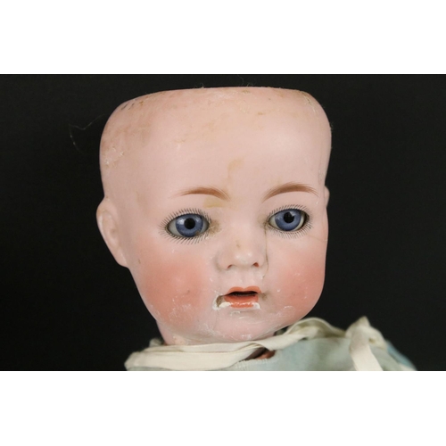 408 - Four Small Early 20th century Simon & Halbig Bisque Head Dolls, impressed marks 4600 10, 1909 4/0, 1... 