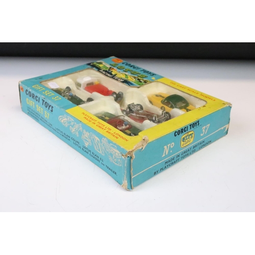 1391 - Boxed Corgi Gift Set No 37 Lotus Racing Team diecast set, diecast complete and vg, box a little tatt... 