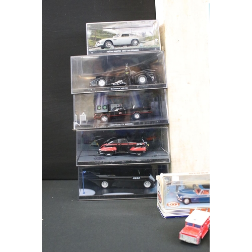 1223 - 10 Boxed/cased diecast models to include 4 x Atlas Dinky, 4 x Batman Automobile Collection etc plus ... 