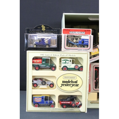 1225 - Around 100 boxed diecast models of mostly Matchbox Models of Yesteryear and 26 Lledo Days Gone model... 